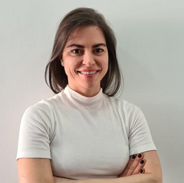 Dra. Izabela Borges Silva