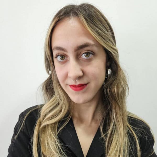 Julia Teixeira Nascimento