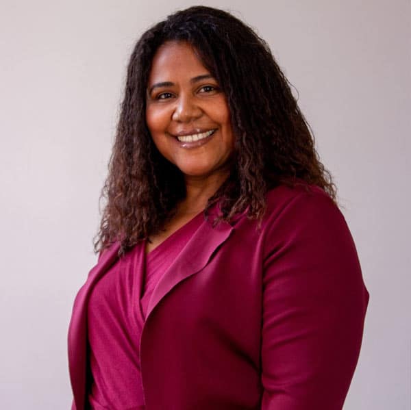 Dra. Lucimara da Silva Brito